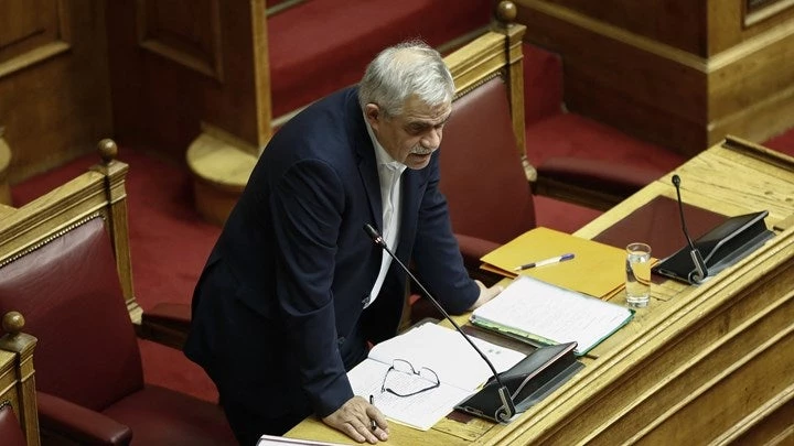 Πόλεμος Τόσκα – Aντιπολίτευσης στη Βουλή: «Έχουν μειωθεί οι παραβατικές συμπεριφορές στα Εξάρχεια» – «Διαλύσατε την ομάδα ΔΕΛΤΑ επειδή το ήθελε η νεολαία ΣΥΡΙΖΑ»